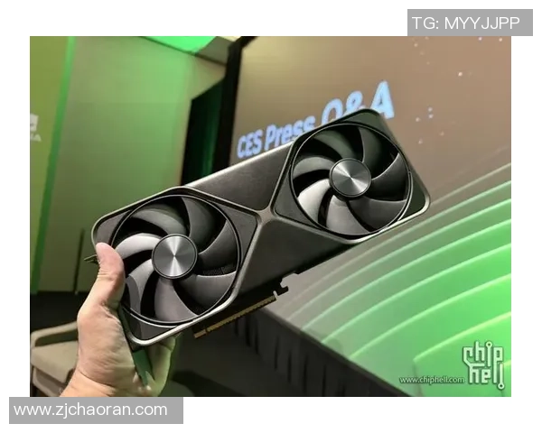 惊艳科技3D打印饮料杯垫成功复刻RTX5090FE公版主PCB细节 惊艳科技3D打印饮料杯垫成功复刻RTX5090FE公版主PCB细节