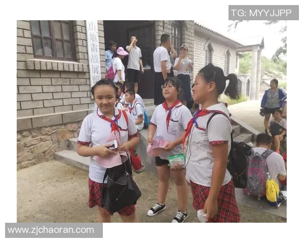 PERFECT鳄鱼大显神威斩杀三敌KT强势推水晶锁定赛点局 PERFECT鳄鱼大显神威斩杀三敌KT强势推水晶锁定赛点局