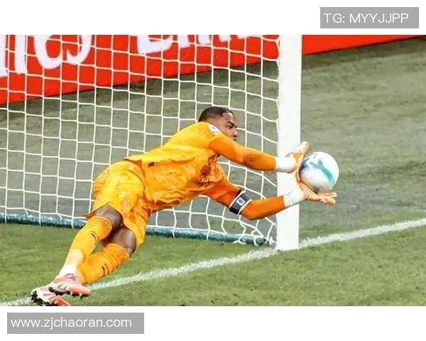 国米米兰上半场激战迈尼昂扑救神勇阿切尔比射门中柱引人瞩目