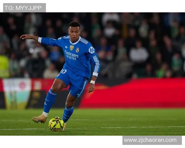 西甲激战回顾:埃尔切顽强逼平皇马背后的数据与故事分析